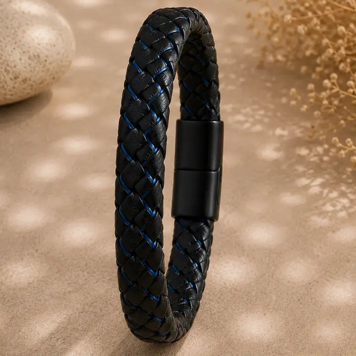 Bracelets en cuir faits à la main : classiques et modernes, pour offrir
